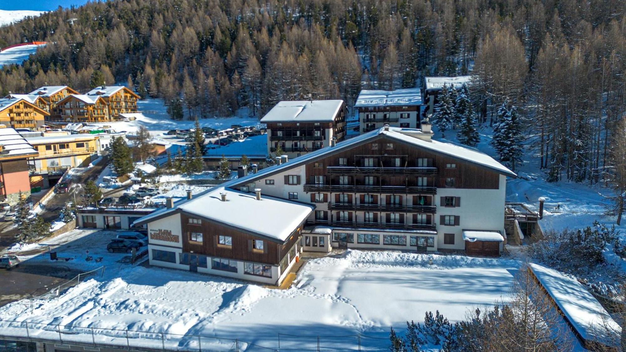 Hotel Intermonti Livigno Exterior photo